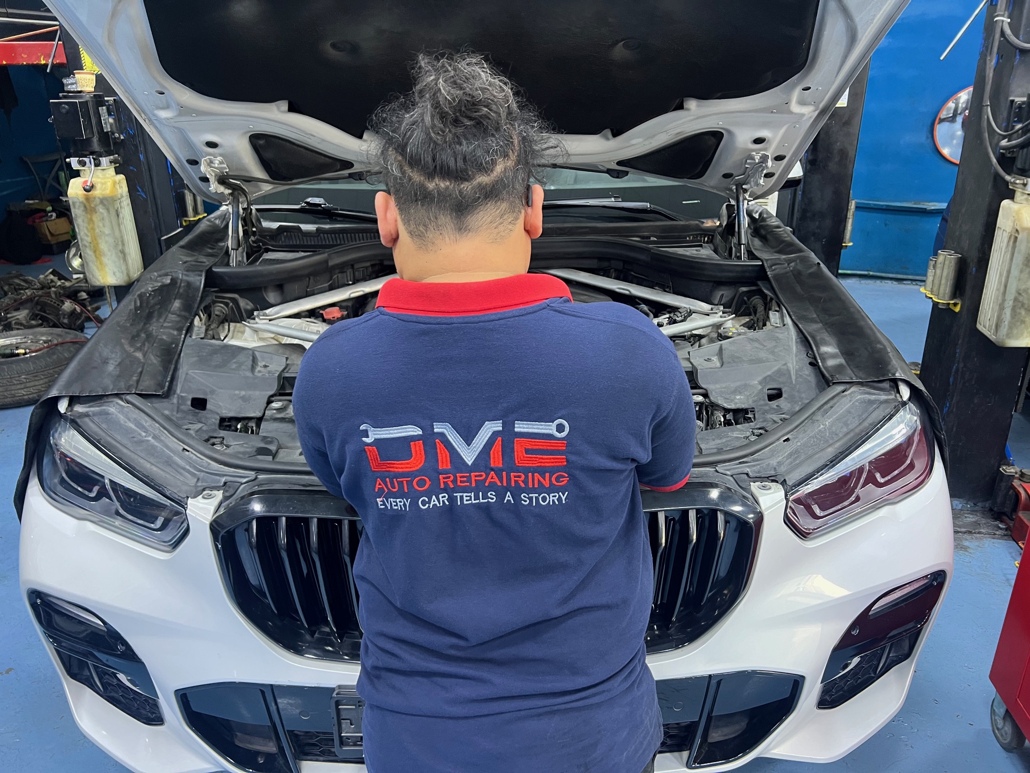 DME Auto Repairing Mechanic Fixing Engine Problem of BMW